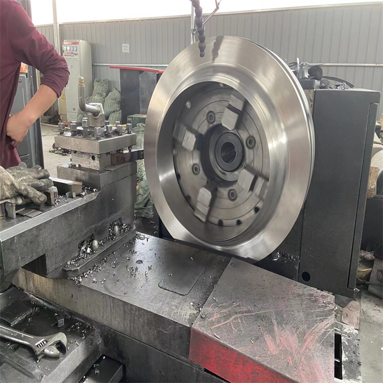 高徑法蘭加工過程