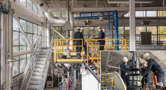 工程師在IperionX公司的一個(gè)試驗(yàn)設(shè)施中