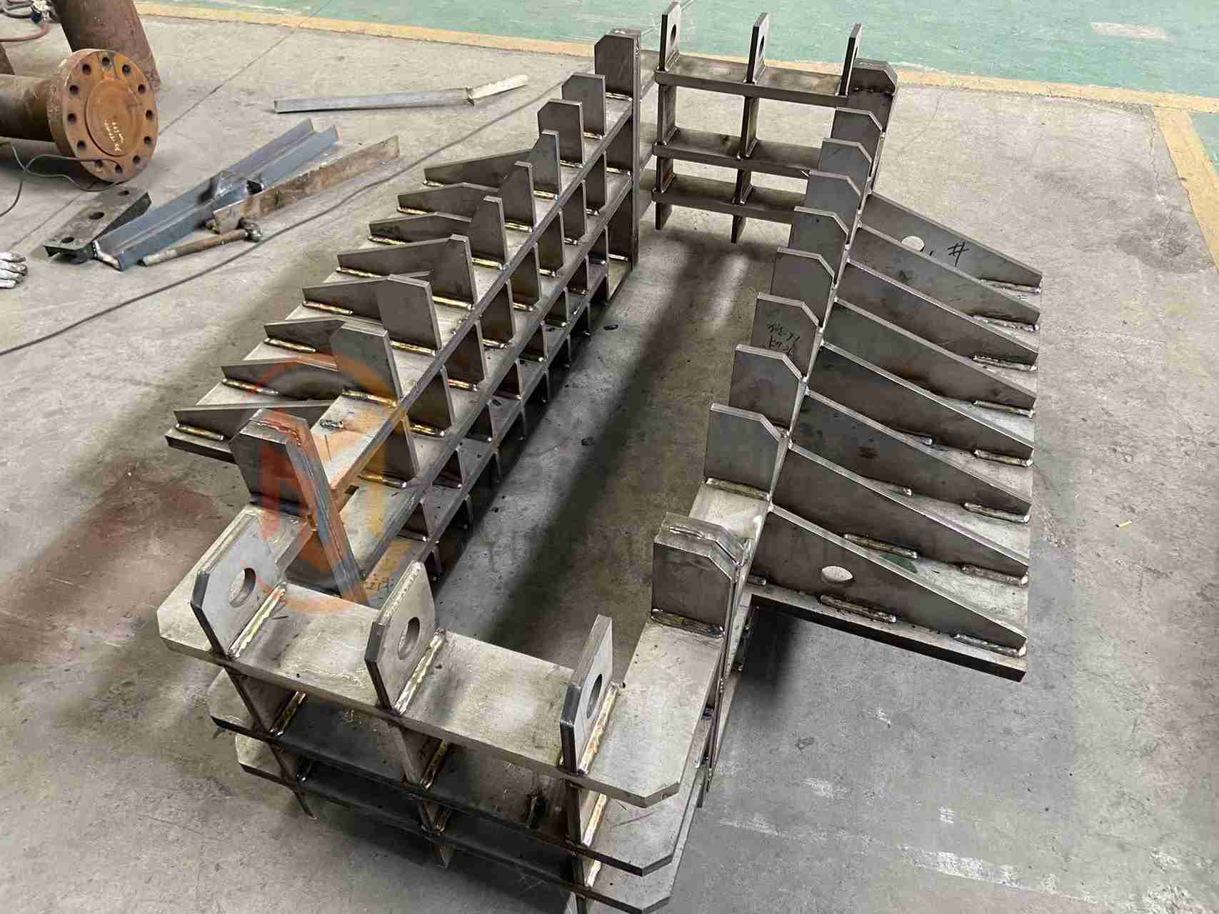 結(jié)晶器,結(jié)晶器支架