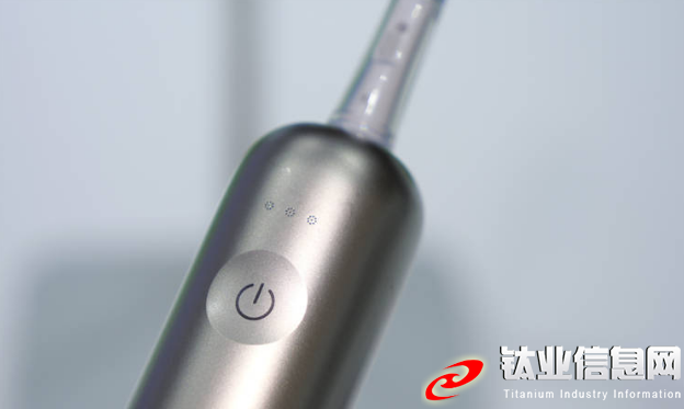 鈦合金電動(dòng)牙刷